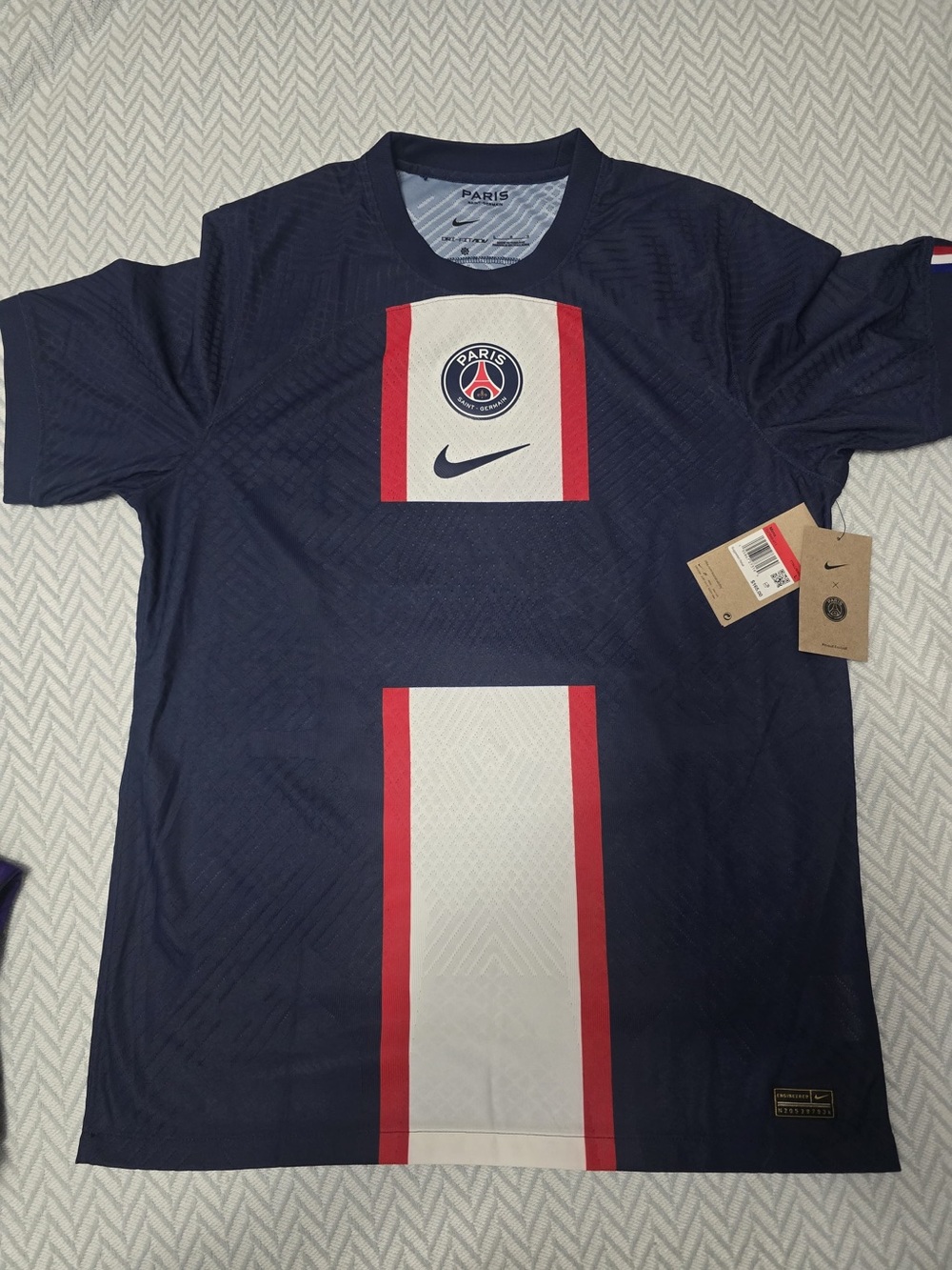 Soccer/Football Jersey. Brand New With $165 Retail Tags. Nike Dri Fit. Paris